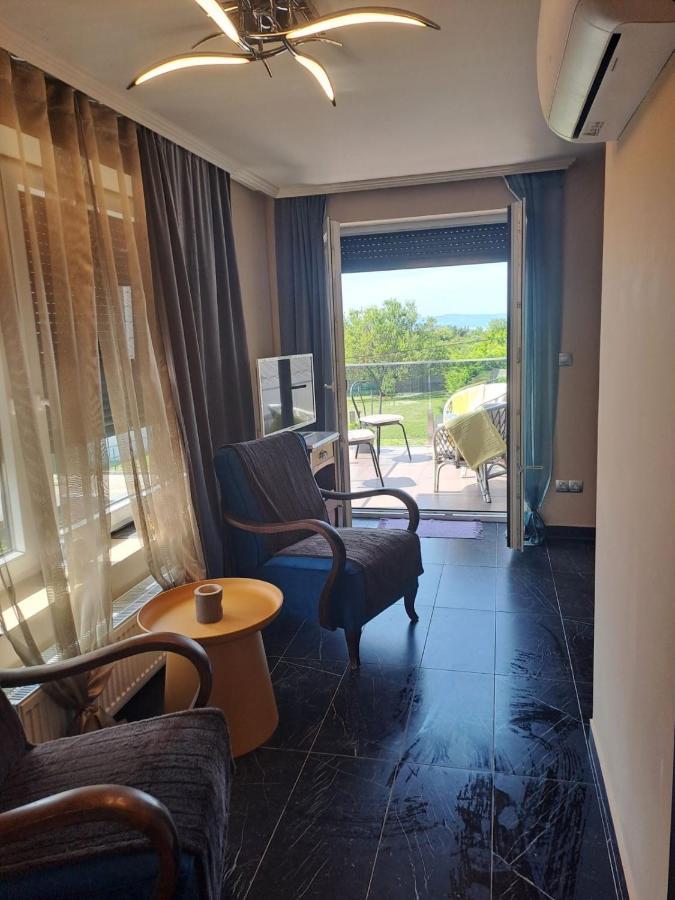 Annarosa Apartman Balatonszarszo Exterior foto